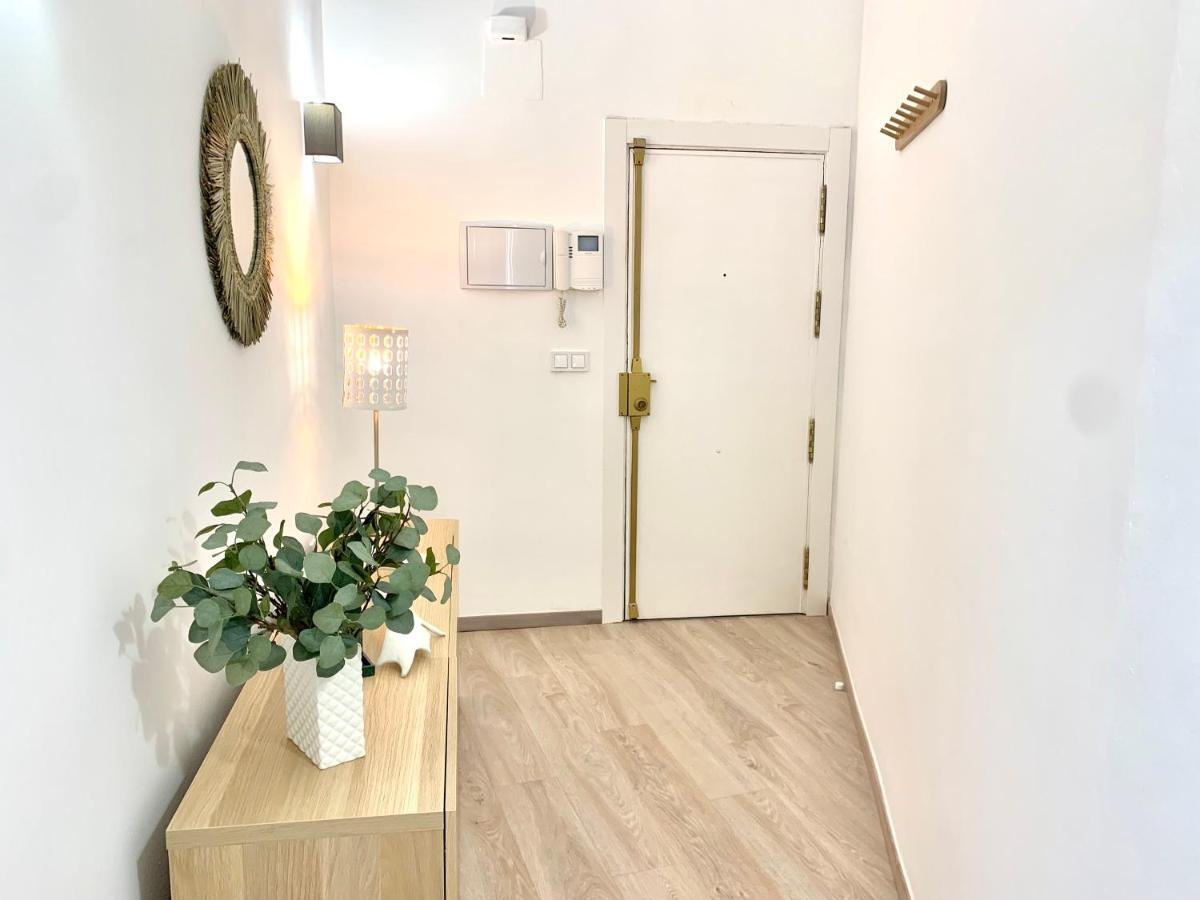 Homely Málaga Loft Especerías Exterior foto